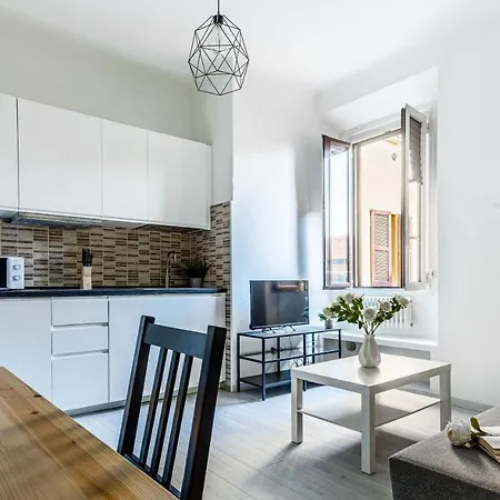 Lejlighed Joivy Cosy 1-bed Flat In Navigli Milano